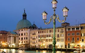 Hotel Carlton Grand Canal 4*